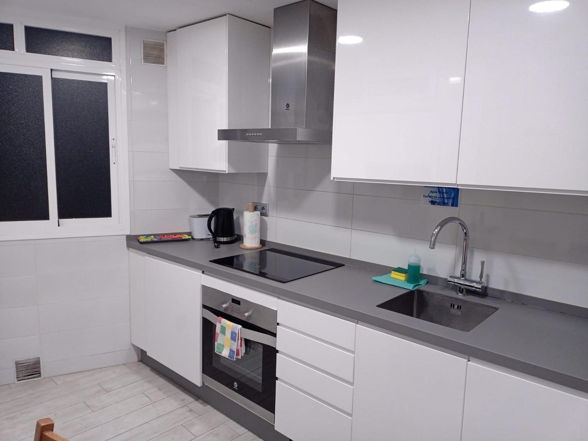 Appartement Piso Con Parkinprivado Y A10Minutosdelaplayaandando à Málaga Extérieur photo