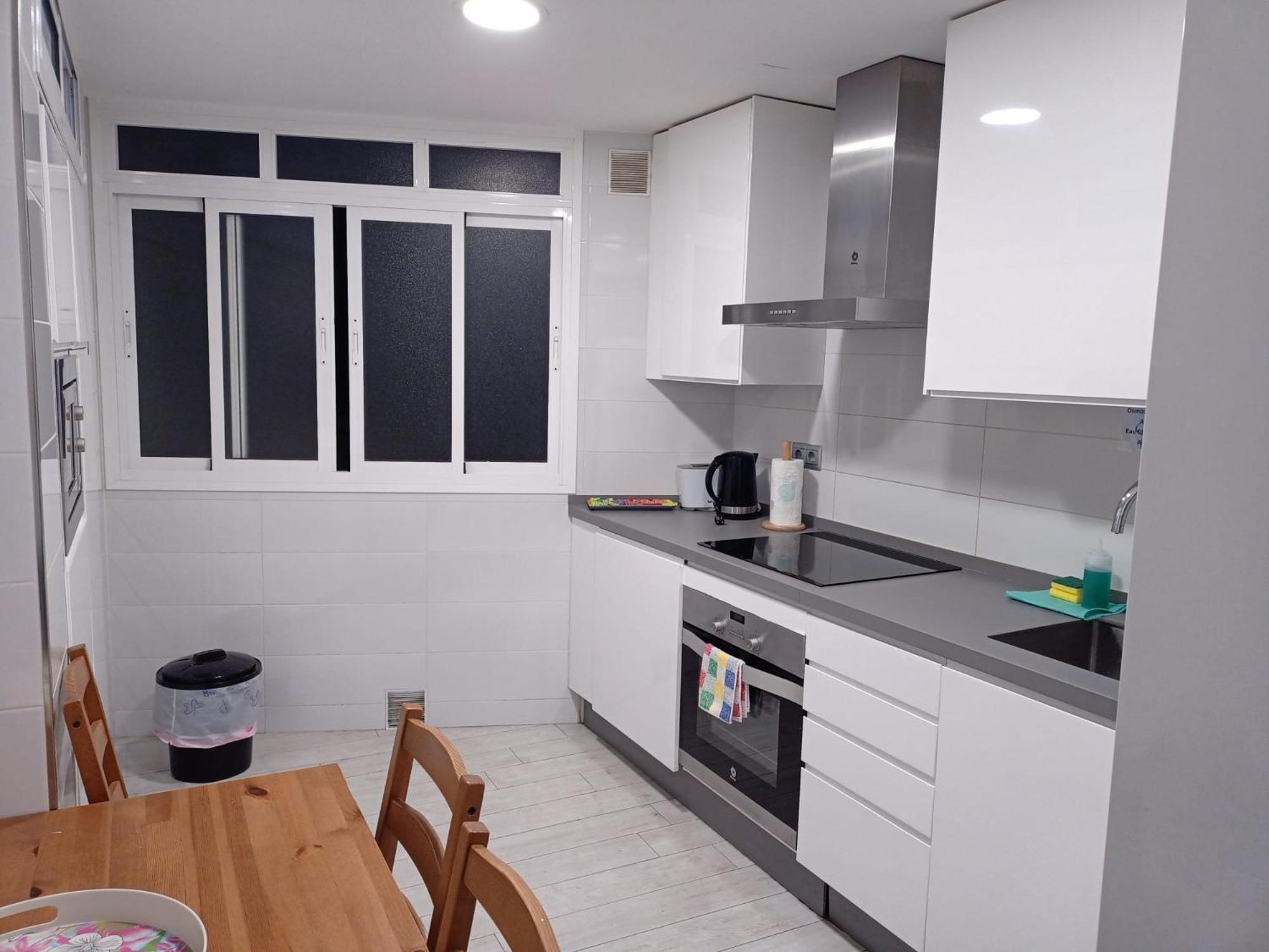 Appartement Piso Con Parkinprivado Y A10Minutosdelaplayaandando à Málaga Extérieur photo